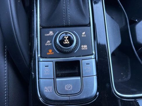 Certified 2022 Kia Telluride LX image 27