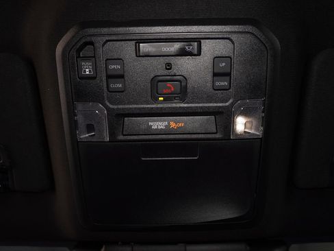 Certified 2025 Toyota Tacoma TRD Sport w/ TRD Sport Upgrade Package image 20