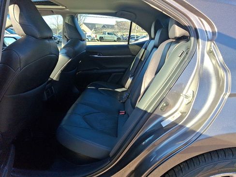 Certified 2019 Toyota Camry XLE image 13