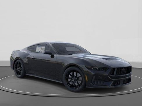 New 2026 Ford Mustang GT RWD image 7
