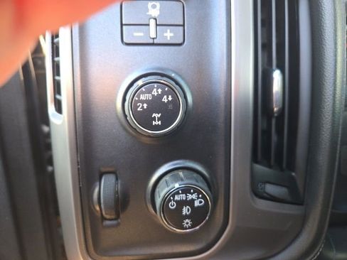 Used 2015 GMC Sierra 1500 SLE w/ All-Terrain Package image 21