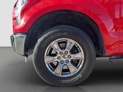 Used 2015 Ford F150 XLT w/ Equipment Group 302A Luxury image 5