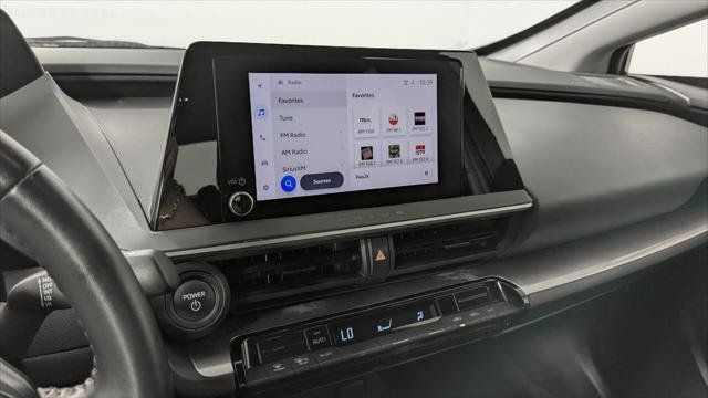 Used 2024 Toyota Prius LE FWD image 28