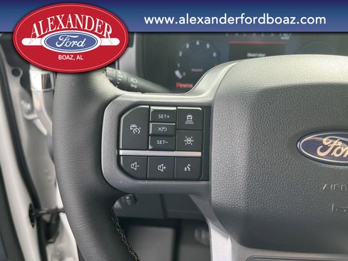 New 2025 Ford F150 Lariat w/ Equipment Group 502A High image 26