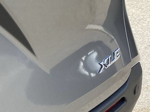 Certified 2026 Toyota Sienna XLE FWD image 6