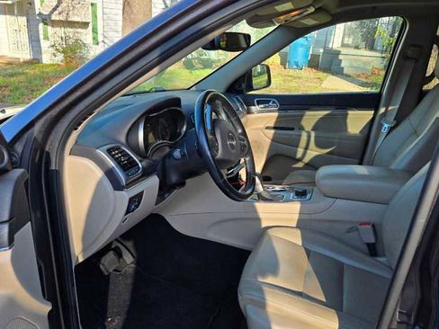 Used 2021 Jeep Grand Cherokee Limited w/ Trailer Tow Group IV image 9