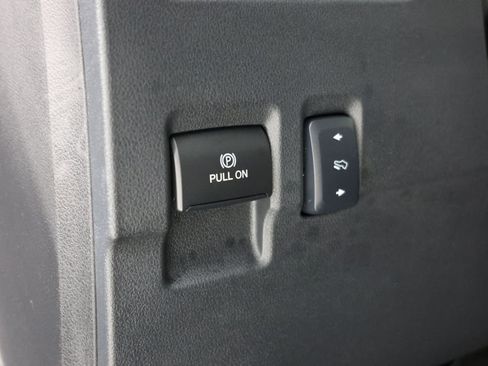 Used 2026 Ford F350 Lariat AWD/4WD image 25
