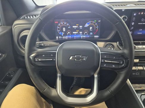 Used 2025 Chevrolet Colorado Trail Boss AWD/4WD image 24