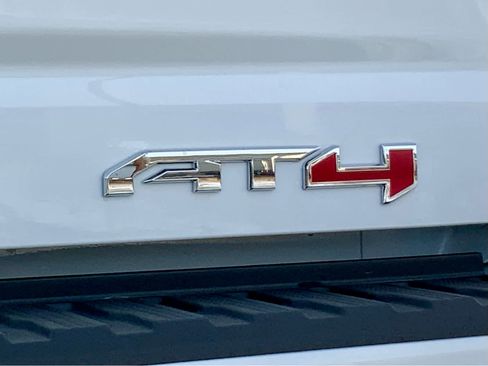 New 2026 GMC Sierra 3500 AT4 image 28