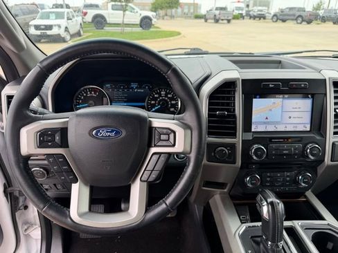 Used 2018 Ford F150 Lariat image 13