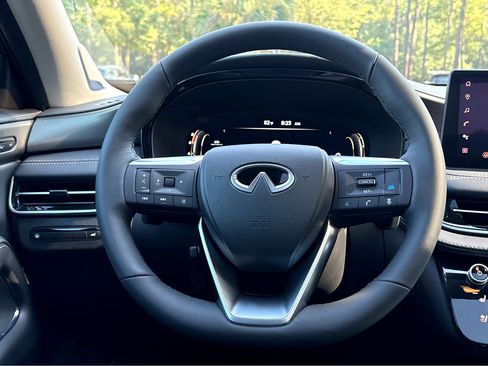 New 2026 INFINITI QX60 Luxe w/ Cargo Package image 15