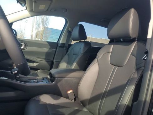 New 2026 Kia Sorento S image 15