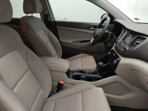 Used 2016 Hyundai Tucson SE w/ Option Group 02 FWD image 21