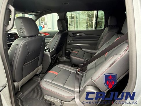 New 2026 Chevrolet Traverse RS w/ LPO, Floor Liner Package FWD image 22