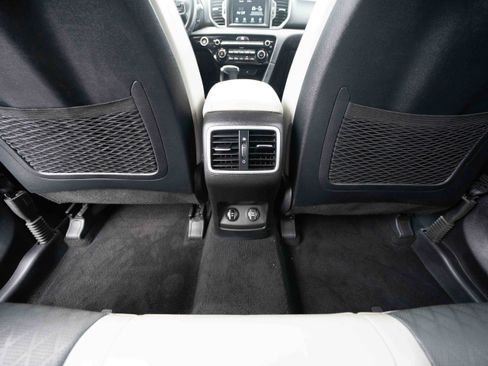 Used 2019 Kia Sportage EX w/ EX Sport Appearance Package AWD/4WD image 22