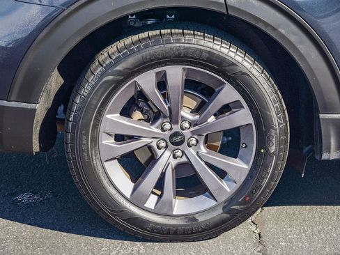 Certified 2023 Ford Explorer XLT w/ Equipment Group 202A image 8