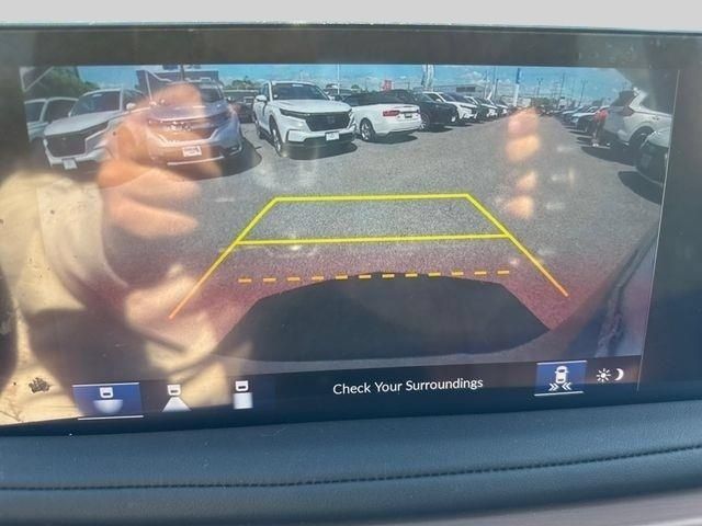 Used 2025 Acura MDX w/ Technology Package AWD/4WD image 11