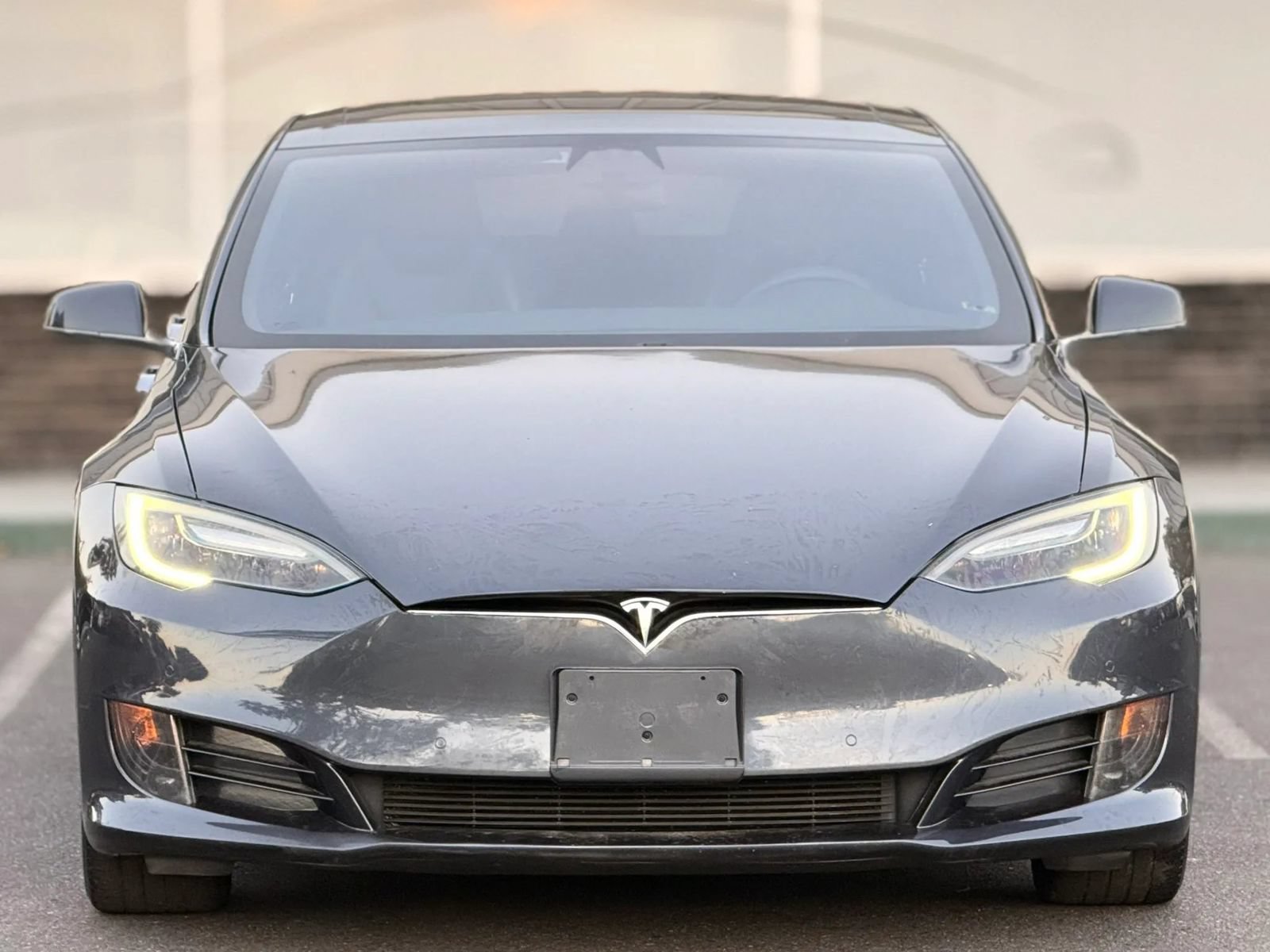 Used 2016 Tesla Model S 75 RWD image 2