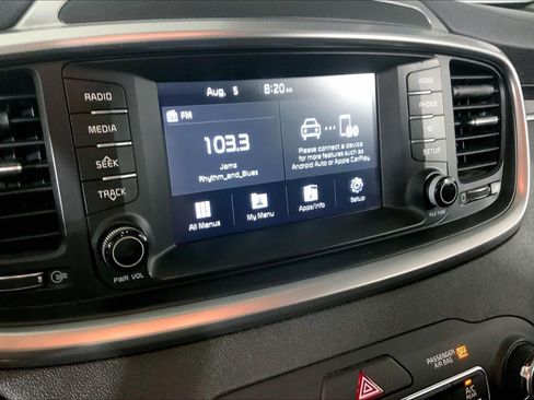 Used 2020 Kia Sorento S w/ Paint Protection Package FWD image 6