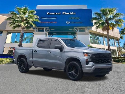 Used 2024 Chevrolet Silverado 1500 Custom AWD/4WD image 2
