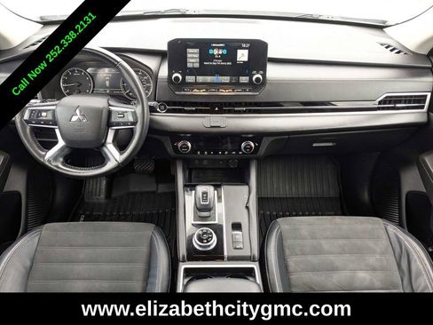 Used 2022 Mitsubishi Outlander SE image 17