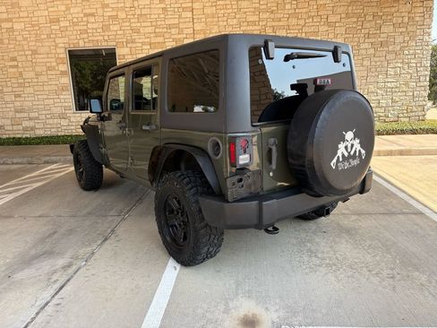 Used 2015 Jeep Wrangler Unlimited Sport AWD/4WD image 6