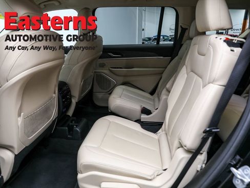 Used 2022 Jeep Grand Cherokee L Limited image 25