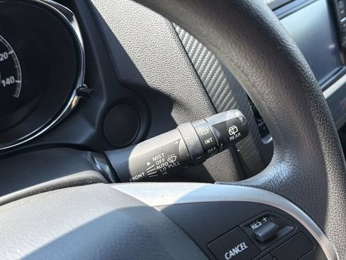 Used 2024 Mitsubishi Outlander Sport ES AWD/4WD image 19