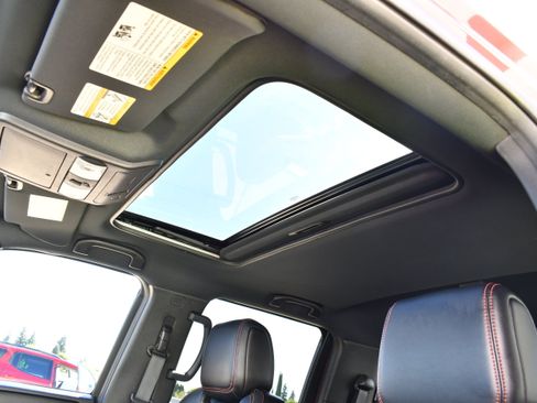 Used 2023 Nissan Frontier Pro-X w/ Pro-X Premium Package RWD image 17