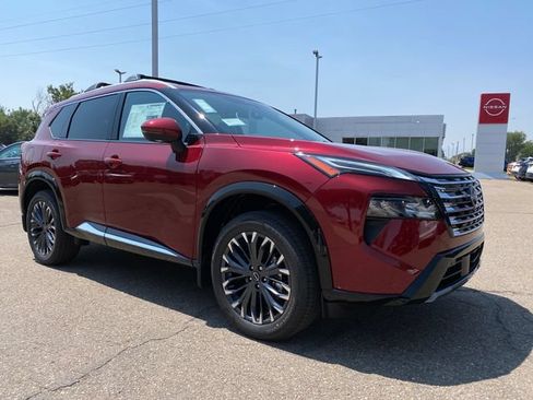 New 2026 Nissan Rogue Platinum AWD/4WD image 7