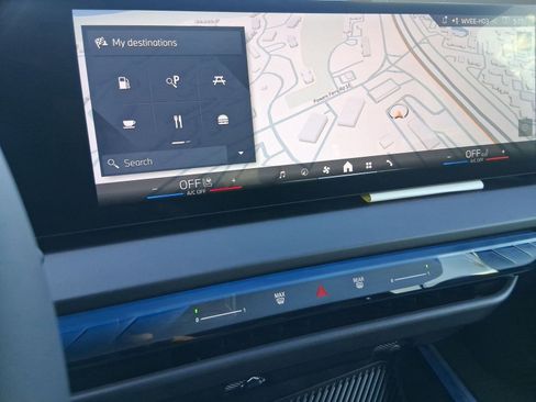 Used 2026 BMW X3 xDrive30 w/ M Sport Package image 23