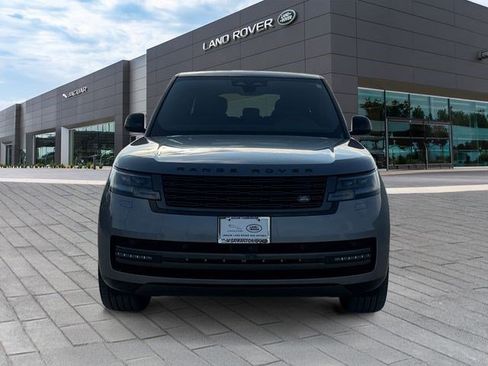 Used 2024 Land Rover Range Rover Long Wheelbase SE AWD/4WD image 8