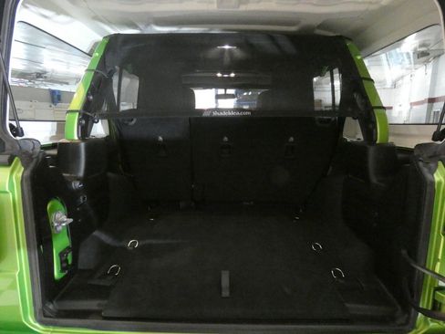 Used 2019 Jeep Wrangler Unlimited Sport AWD/4WD image 6