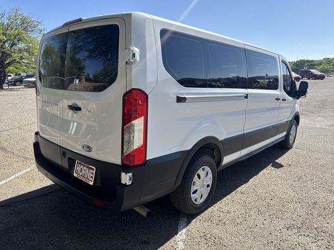 Used 2023 Ford Transit 350 XLT RWD image 7