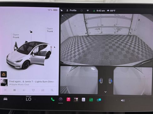 Used 2021 Tesla Model Y Long Range AWD/4WD image 26
