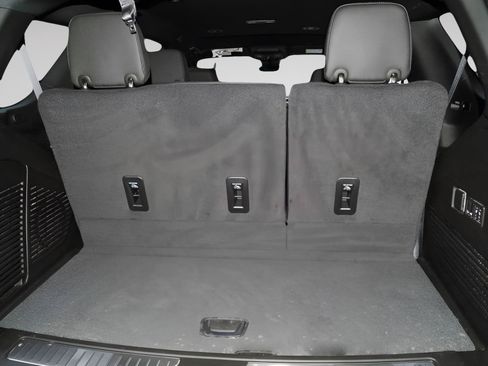 Certified 2024 Chevrolet Tahoe High Country AWD/4WD image 30