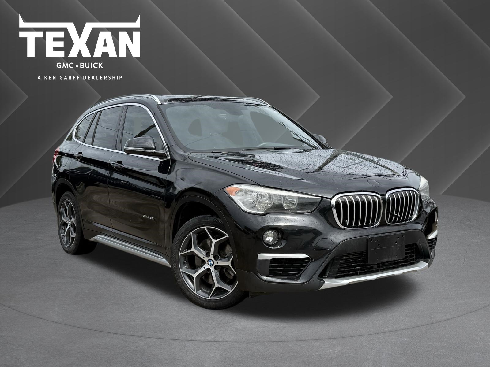 Used 2018 BMW X1 sDrive28i FWD image 1