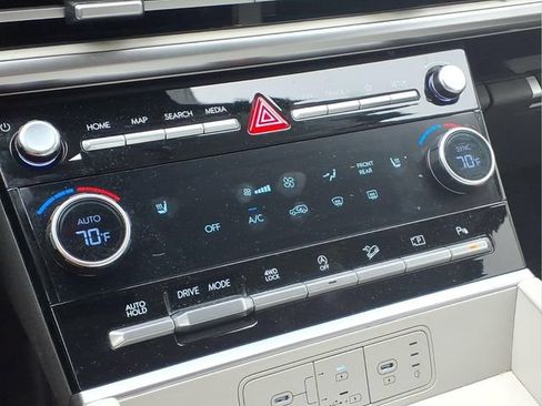 Used 2025 Hyundai Santa Fe SEL AWD/4WD image 11