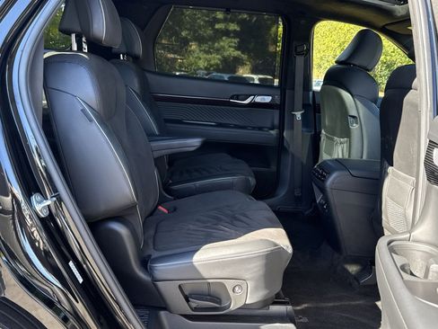 Used 2024 Hyundai Palisade Calligraphy image 25