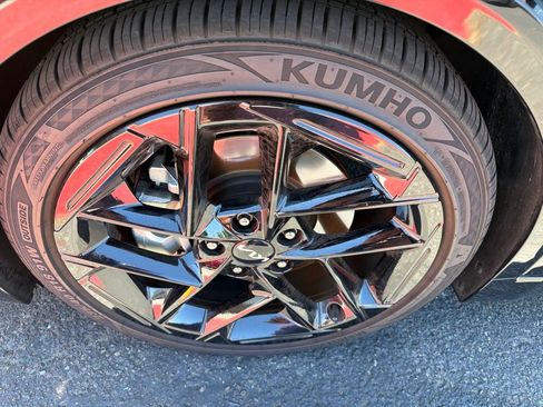 Used 2025 Kia K4 GT-Line Turbo FWD image 10