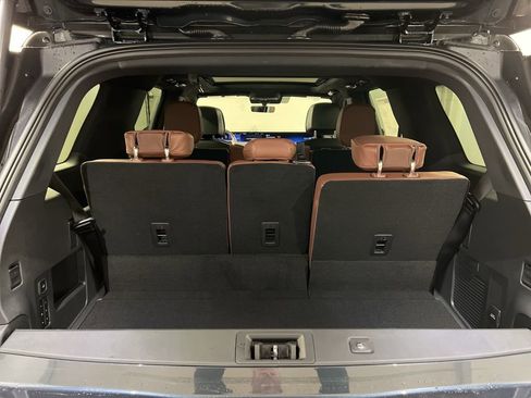 New 2026 Lincoln Navigator Reserve image 38