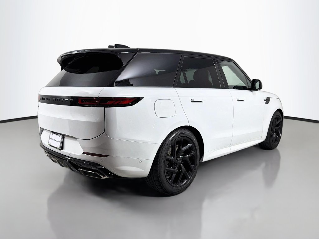 New 2027 Land Rover Range Rover Sport Battersea AWD/4WD image 5
