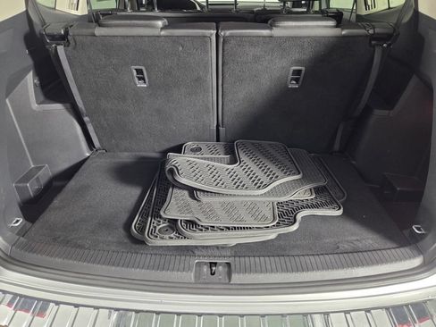 Used 2018 Volkswagen Atlas SE FWD image 30