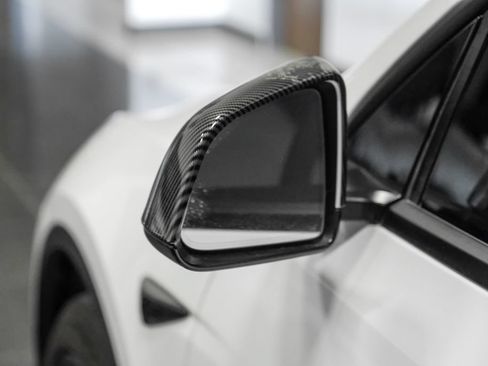 Used 2021 Tesla Model Y Long Range AWD/4WD image 50