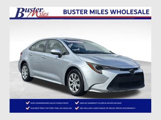 Used 2020 Toyota Corolla LE FWD video 1