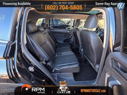 Used 2022 Volkswagen Tiguan SE image 13