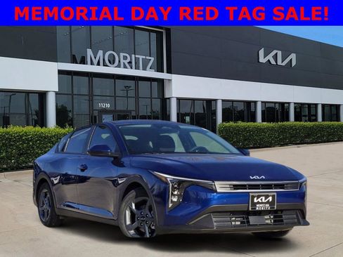 Certified 2026 Kia K4 FWD image 1