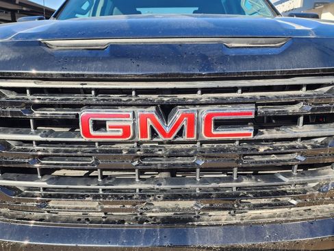 New 2026 GMC Sierra 1500 Elevation image 10