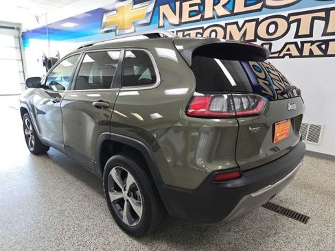 Used 2019 Jeep Cherokee Limited FWD image 5