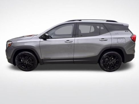 Used 2019 GMC Terrain SLE w/ Driver Convenience Package AWD/4WD image 2